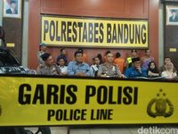 Polisi Bandung Tembak Pembegal Pasutri yang Tewaskan Suami