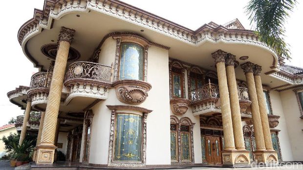 Sudah Terjualkah Rumah Mewahmu, Muzdalifah?