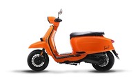 New Lambretta V Special ini dikatakan langsung didesain oleh KISKA yang berjasa memproduksi KTM dan Husqvarna. Foto: Autoevolution