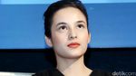 Main Biola, Chelsea Islan Cantik Banget!