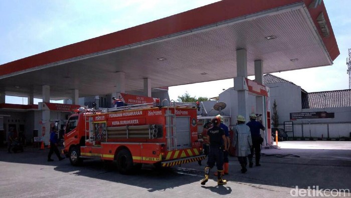 Mesin SPBU di Sukoharjo Terbakar
