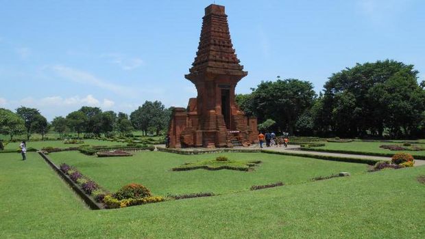 Candi Bajang Ratu, Mojokerto