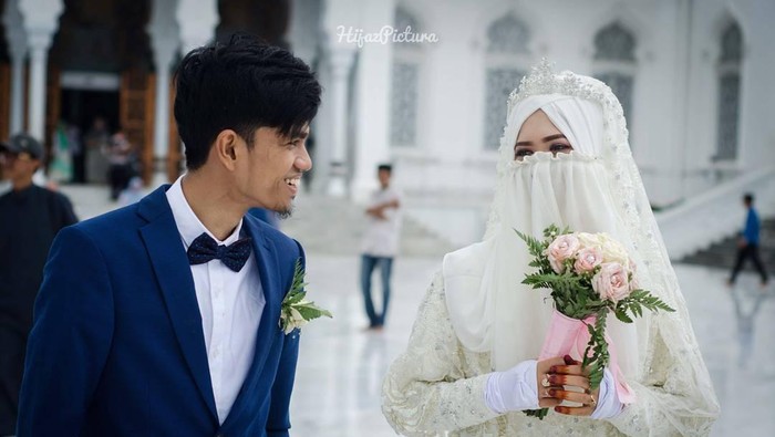 Muzammil Hasballah dan Sonia Ristanti. Foto: Dok. Instagram Muzammil Muzammil Hasballah dan Sonia Ristanti. Foto: Dok. Instagram Muzammil