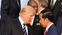Jokowi dan Trump nampak berbincang di sela-sela pertemuan KTT G20 di Hamburg, Jerman 2017. Istimewa/Dok. Setpres.