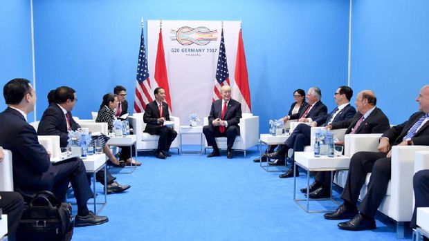 Presiden Jokowi bertemu Presiden AS Donald Trump di sela KTT G20 di Hamburg, Jerman