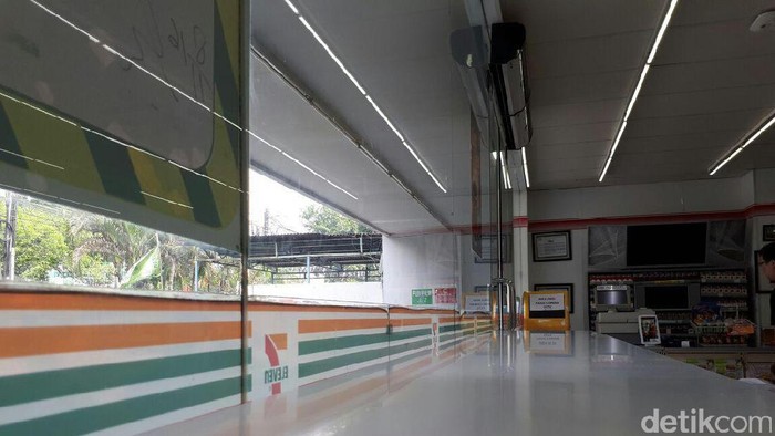 Gerai Sevel di Lokasi Ini Masih Buka, Begini Suasananya