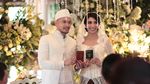 Tyas Mirasih Pamer Mahar Emas Murni 8 Gram