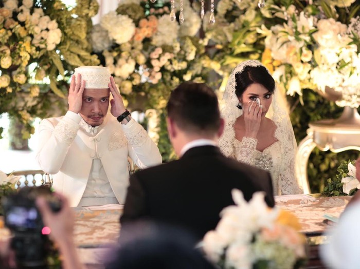 Air Mata Tyas Mirasih di Akad Nikah