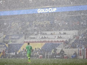 Siapa Peduli dengan Piala Emas?