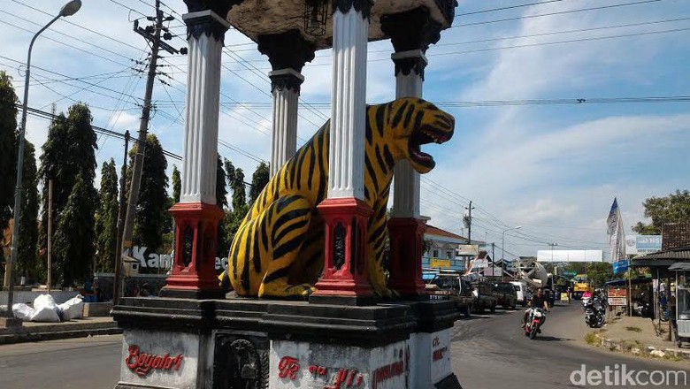Cerita Legenda 7 Manusia Harimau Dalam Bahasa Inggris Dan Cerita Legenda 7 Manusia Harimau Dalam Bahasa Inggris Dan