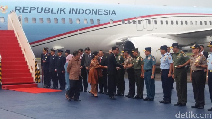 Jokowi Ajak Keluarga ke Jerman, Mensesneg: Presiden Tak Punya Cuti