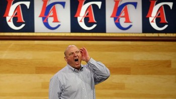 8. Mantan CEO Microsoft Steve Ballmer menduduki peringkat 14 dengan kekayaan USD 68,7 miliar. Foto: Getty Images