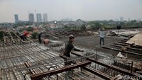 Proyek jalan tol Depok-Antasari Seksi I direncanakan bakal beroperasi Oktober tahun ini. Saat ini pembebasan lahan untuk seksi yang menghubungkan Antasari hingga Brigif/Cinere ini telah mencapai 95%, dengan progres konstruksi mencapai 49%.