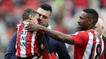 Momen Kebersamaan Jermain Defoe dengan Fans Cilik Pengidap Neuroblastoma
