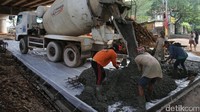 Jika tak ada aral melintang, tol ini bisa dibuka untuk umum pada Oktober ini.