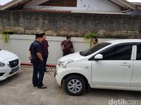 Mobil ahli IT Hermansyah yang dibacok / 