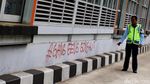 Belum Dibuka, Halte TransJakarta Jadi Korban Vandalisme