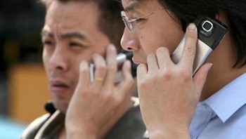 3. Telepon 2 detik. Dulu jika ponsel digunakan untuk telepon sekitar 2 detik, maka biasanya bebas biaya. Karena ongkos telepon masih mahal, cara ini sering digunakan untuk berkomunikasi, terutama di kalangan remaja. Jadi telepon berkali kali selama 2 detik sampai informasinya lengkap. Foto: istimewa