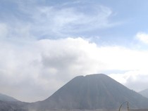 Prosesi dan Urutan Upacara Adat Yadnya Kasada, Ini Tujuannya