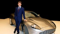 Pierce Brosnan adalah perpaduan antara Sean Connery dan Roger Moore. Playboy dan dewasa dengan penampilan menawan. Ia menjadi agen rahasia mulai 1997 sampai 2004. Foto: Anthony Harvey/Getty Images