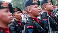 Sejumlah pejabat dan pimpinan lembaga pemerintahan turut hadir dalam kegiatan ini. Beberapa perwakilan dari negara sahabat juga terpantau berada di lokasi.