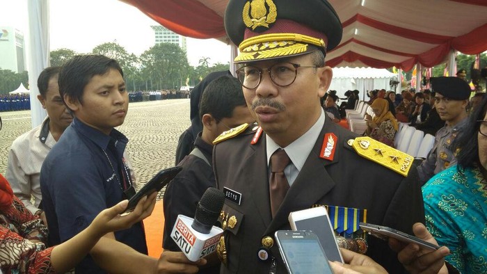 2.408 Personel Polri Ikuti Parade Pasukan di HUT ke-71 Bhayangkara