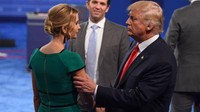 Ketika pertama kali ditanyai mengenai pertemuan itu, Donald Trump Jr hanya mengatakan bahwa pertemuan tersebut tidak membahas tentang Hillary. Foto: Pool