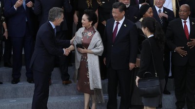 Foto: Ibu Negara China Saingi Gaya Stylish Melania Trump di KTT G20