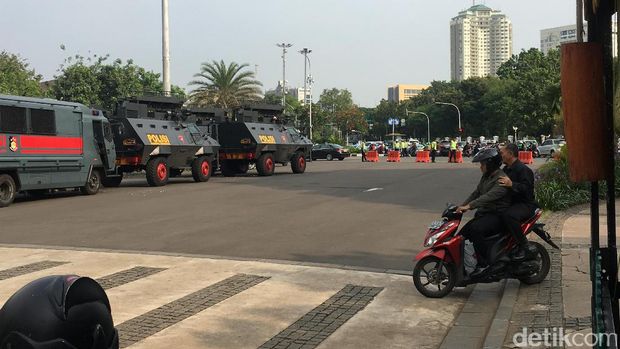 Peringatan HUT ke-71 Bhayangkara di Monas, Senin (10/7/2017)