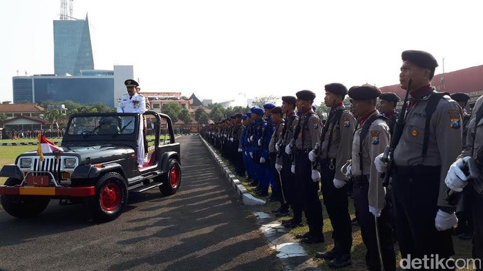 HUT Bhayangkara di Polda Jatim, Gubernur Soekarwo Jadi Inspektur