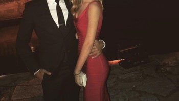 Eve Jobs lahir pada tahun 1998 sehingga sekarang ia sudah 19 tahun. Makin cantik dan gemar berpose bersama pacar. Foto: instagram