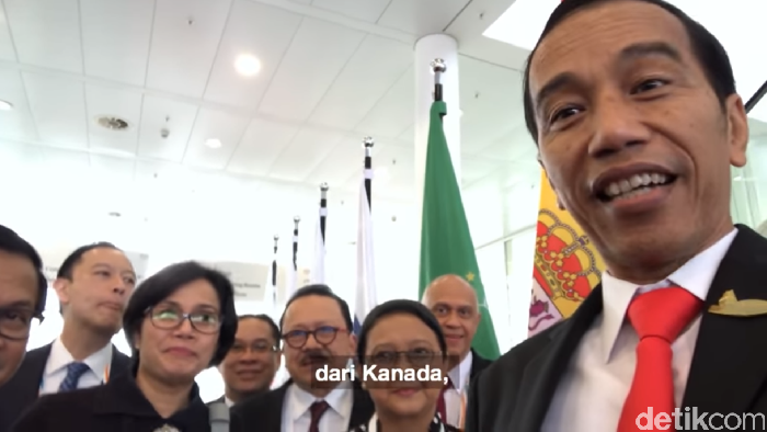 Di Era Artificial Intelligence, Jokowi: Kita Baru Mobile Internet