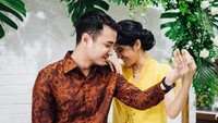 Meski baru berpacaran selama 4 bulan, namun Irsan mengaku tak ragu untuk menikahi DJ berusia 29 tahun itu. (Dok. Instagram/putriuna)