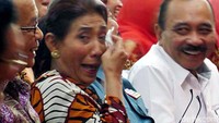 Mendengar lawakannya, Susi terlihat sampai mengusap air matanya. Ardan Adhi Chandra/detikFinance.