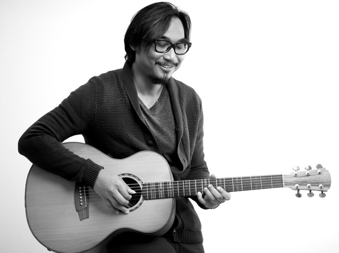 Adhitia Sofyan, mini album 8 Tahun
