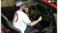 Inilah bukti bahwa Jennifer Dunn memamerkan aset mewah yang disebut Sarita adalah milik dia dan suaminya. Foto: Dok.pri