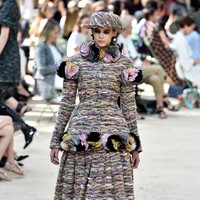 A model walks the runway during the Chanel Haute Couture Fall/Winter 2017-2018 show as part of Haute Couture Paris Fashion Week on July 4, 2017 in Paris, France.  (Photo by Pascal Le Segretain/Getty Images)