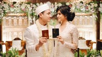 Putri Una menikah dengan Irsan Ramadhan di Plataran Dharmawangsa, Jakarta Selatan pada Minggu (9/7) lalu. (Dok. Instagram/putriuna)