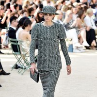 A model walks the runway during the Chanel Haute Couture Fall/Winter 2017-2018 show as part of Haute Couture Paris Fashion Week on July 4, 2017 in Paris, France.  (Photo by Pascal Le Segretain/Getty Images)
