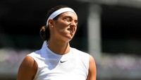 Yang ini ekspresi kekecewaan Caroline Garcia. Shaun Botterill/Getty Images.