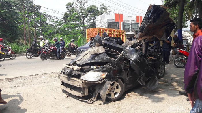 Sopir Truk yang Tewaskan 1 Keluarga di Bocimi Jadi Tersangka