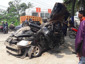 Sopir Truk yang Tewaskan 1 Keluarga di Bocimi Jadi Tersangka