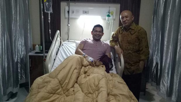 Penjelasan Boni Hargens Soal Sakit dan Penghentian Live tvOne