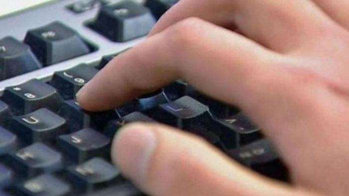 Mengobrol Seksual dengan Gadis di Bawah Umur, Pria Ini Dipenjarakan