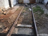 Rel Kereta mati di Pelabuhan Tanjung Priok