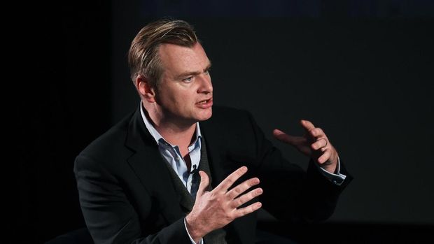 Christopher Nolan
