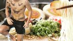 Celebrities in Ramen, Foto-foto Unik Selebriti Berendam dalam Kuah Ramen