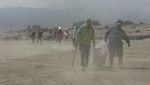 Foto: Bromo Lovers Bersihkan Sampah Usai Yadnya Kasada