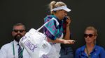 Mereka yang Tertunduk di Lapangan Wimbledon