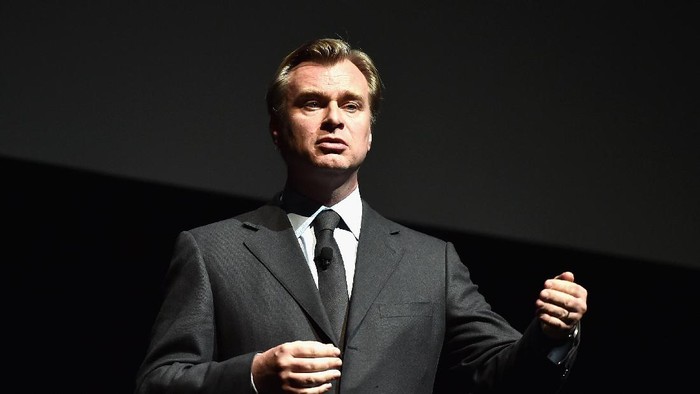 LONDON, ENGLAND - OCTOBER 09:  Christopher Nolan speaks at the LFF: Connects: Film - Reframing the Future of Film discussion at BFI Southbank on October 9, 2015 in London, England.  (Photo by Stuart C. Wilson/Getty Images for BFI)